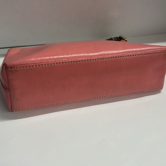 Kate Spade Pink Leather Large Zip Wristlet Clutch Bag - Picture 8 of 11